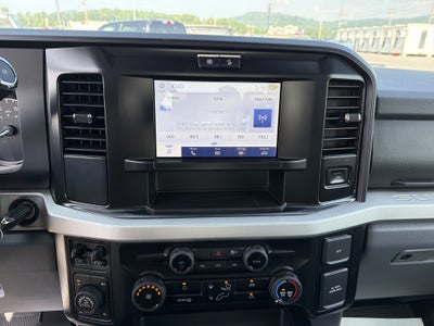 2026 Ford Super Duty F-350 SRW XLT