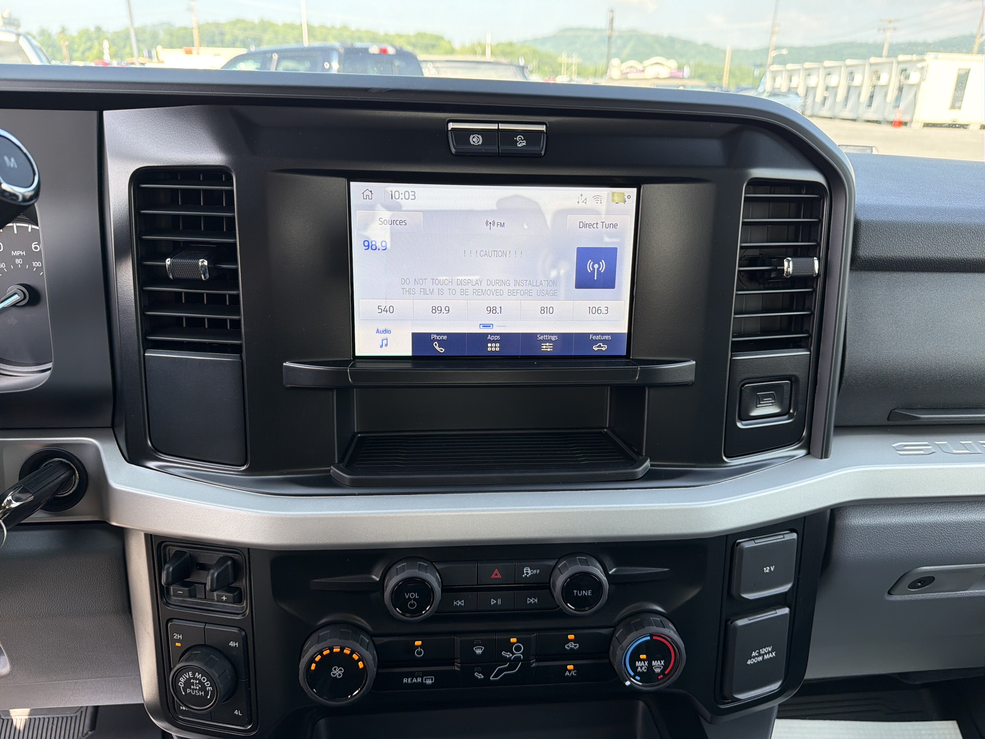 2026 Ford Super Duty F-350 SRW XLT