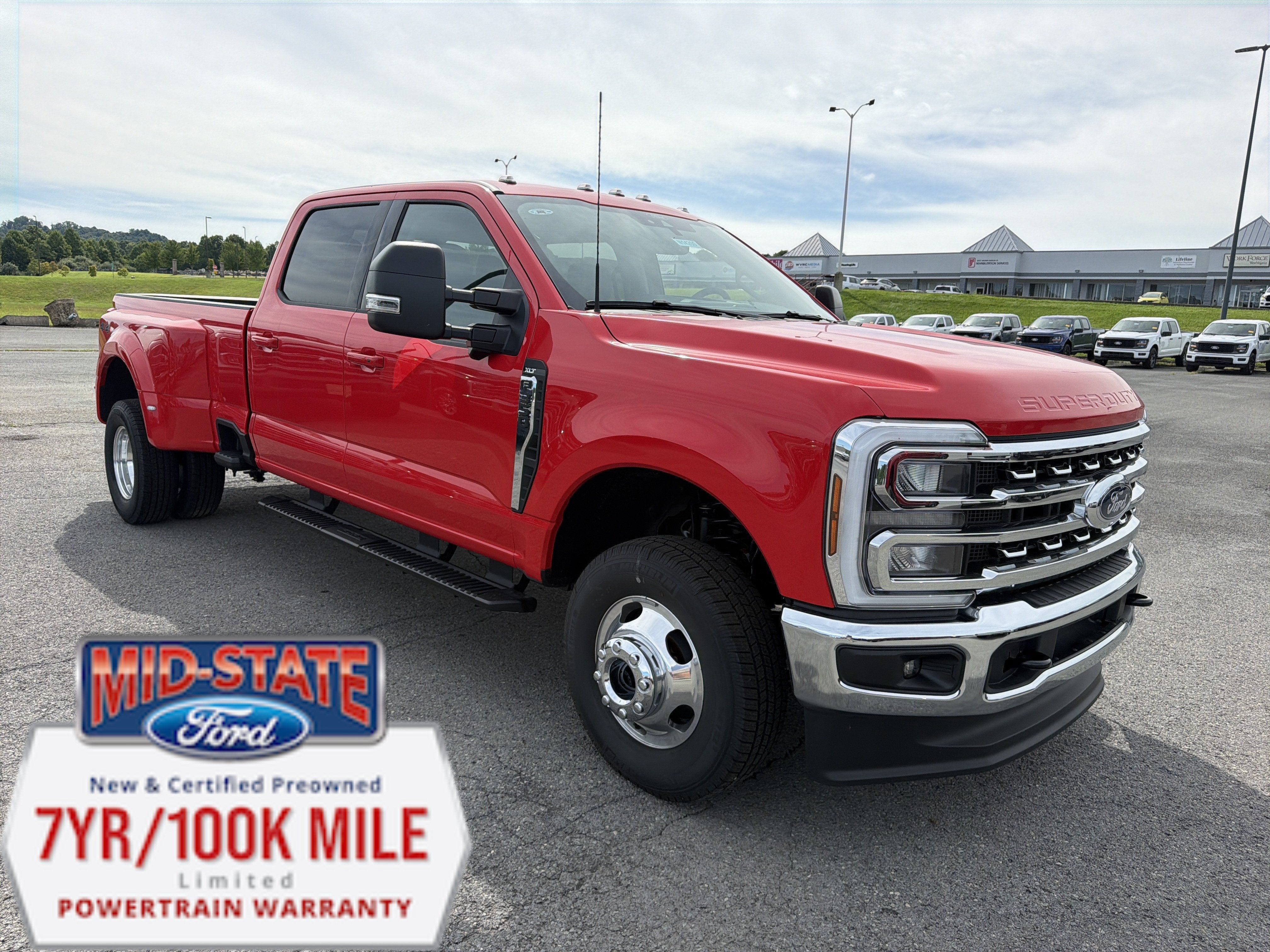 2026 Ford Super Duty F-350 DRW XLT