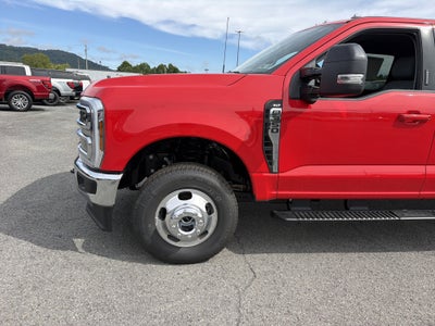 2026 Ford Super Duty F-350 DRW XLT