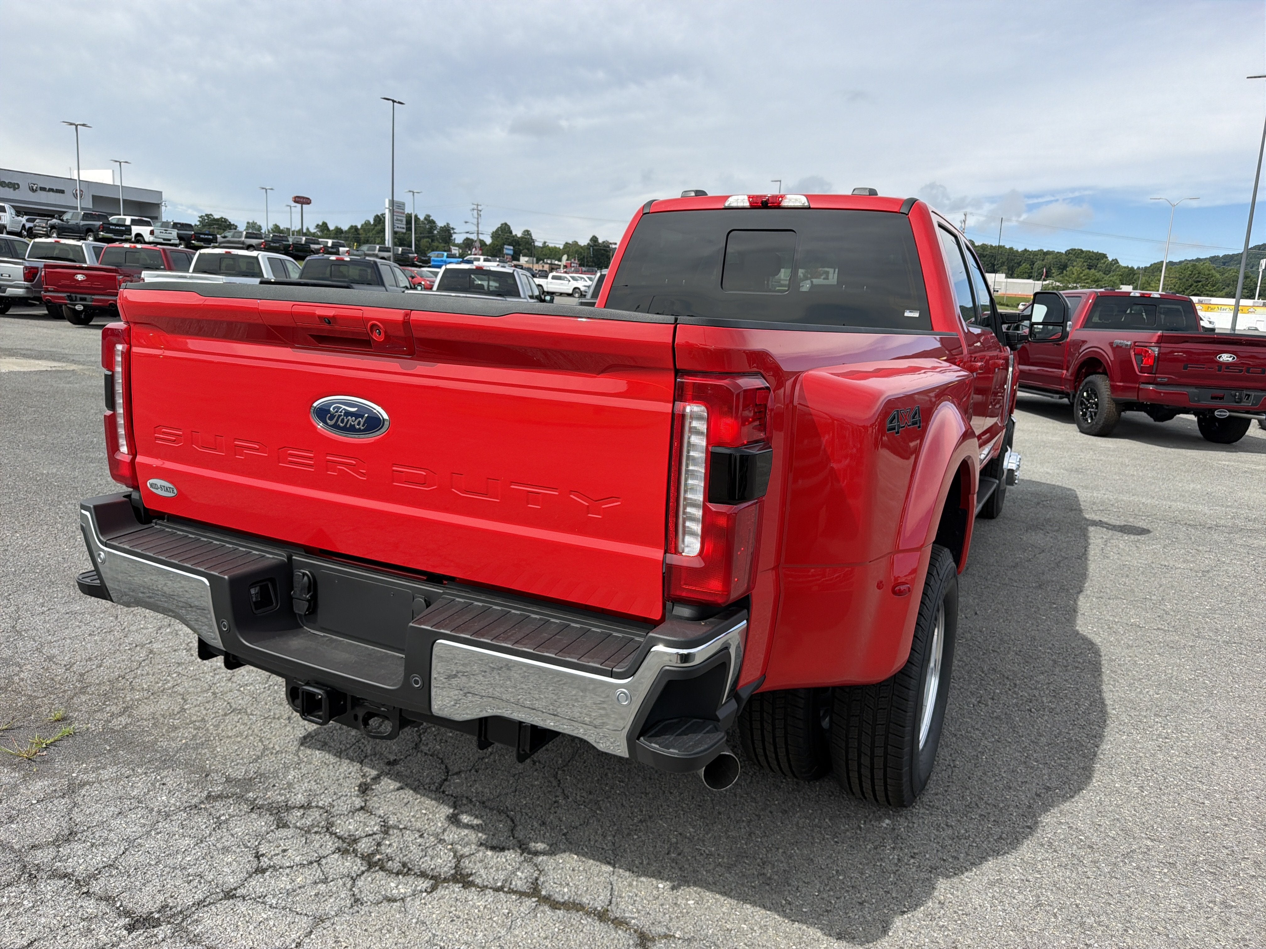 2026 Ford Super Duty F-350 DRW XLT