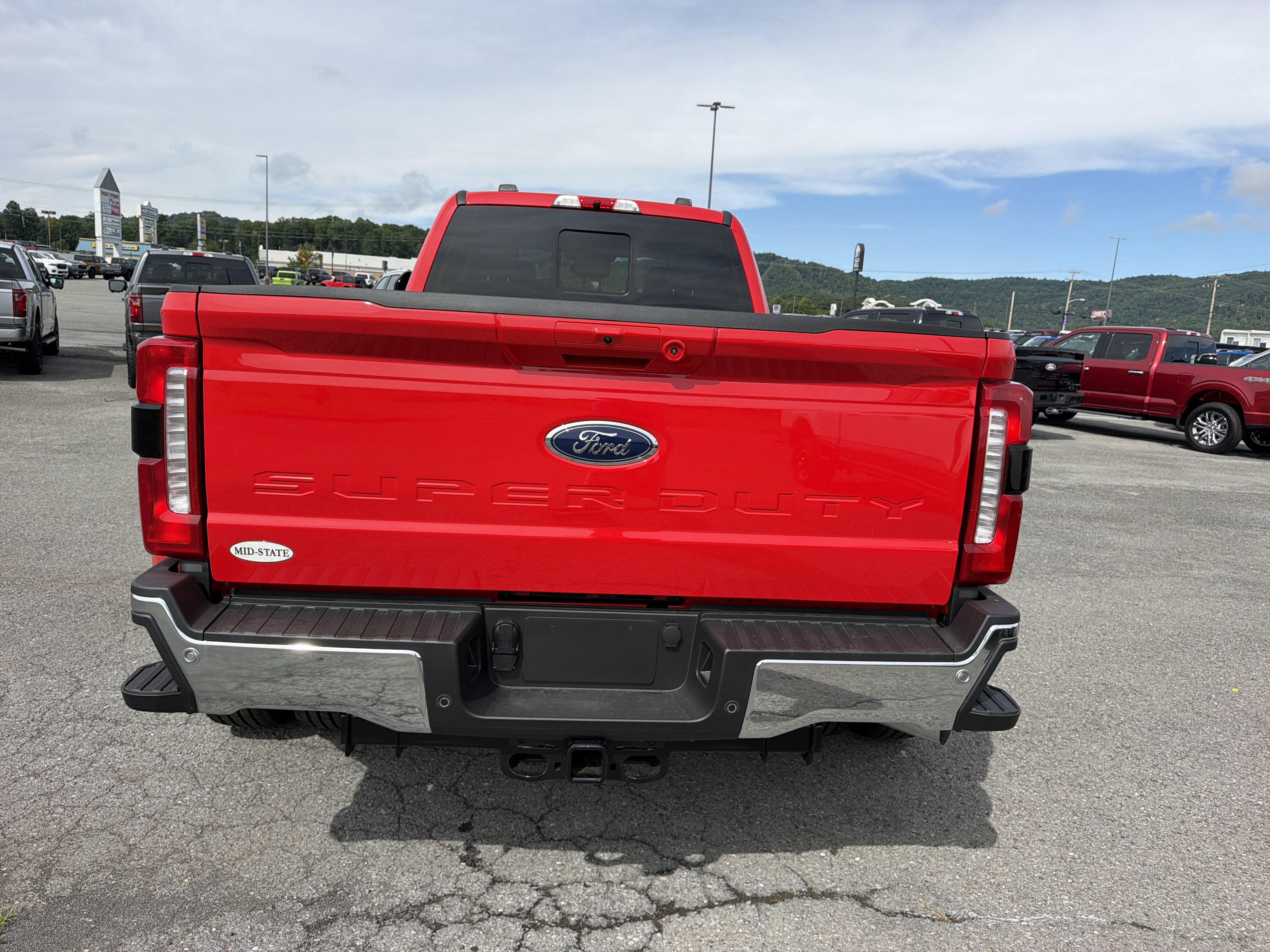 2026 Ford Super Duty F-350 DRW XLT