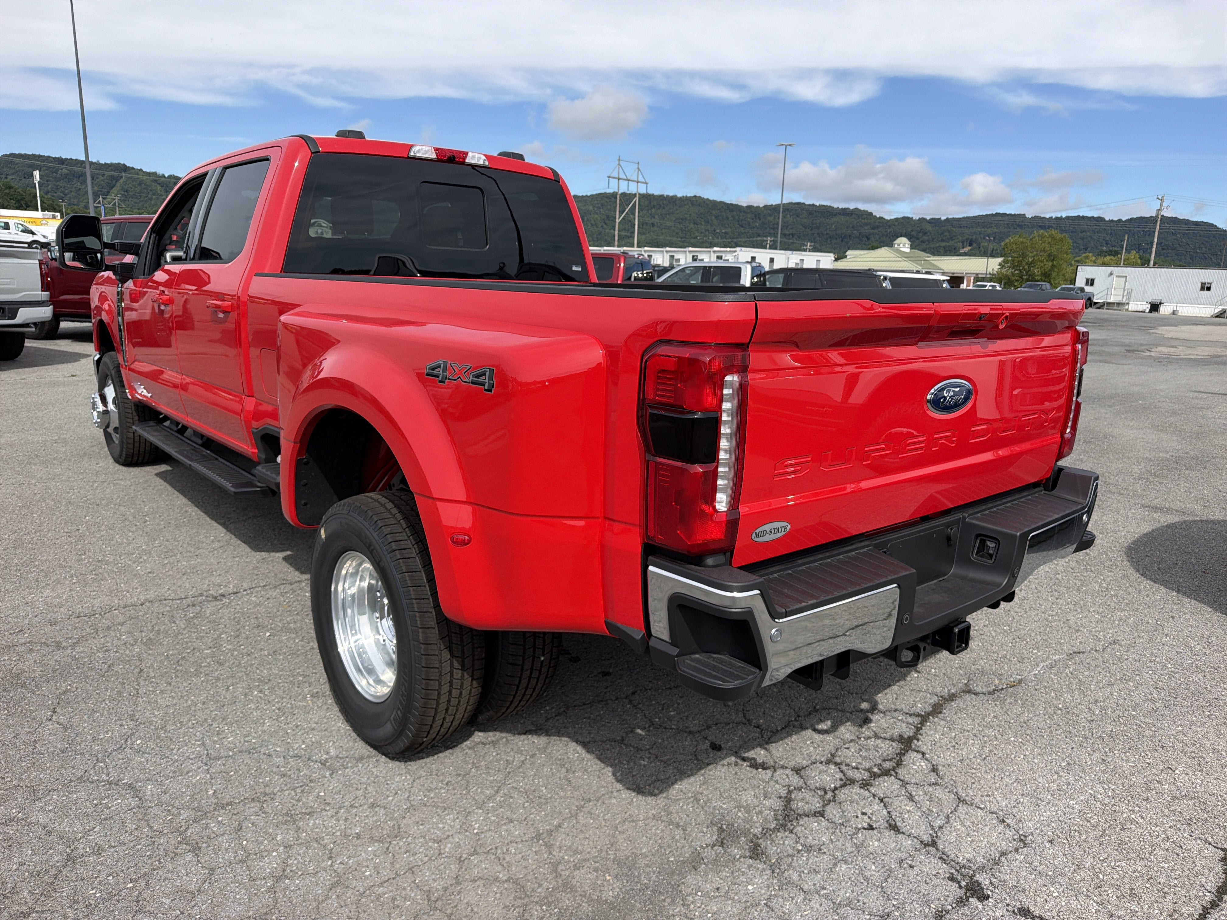 2026 Ford Super Duty F-350 DRW XLT