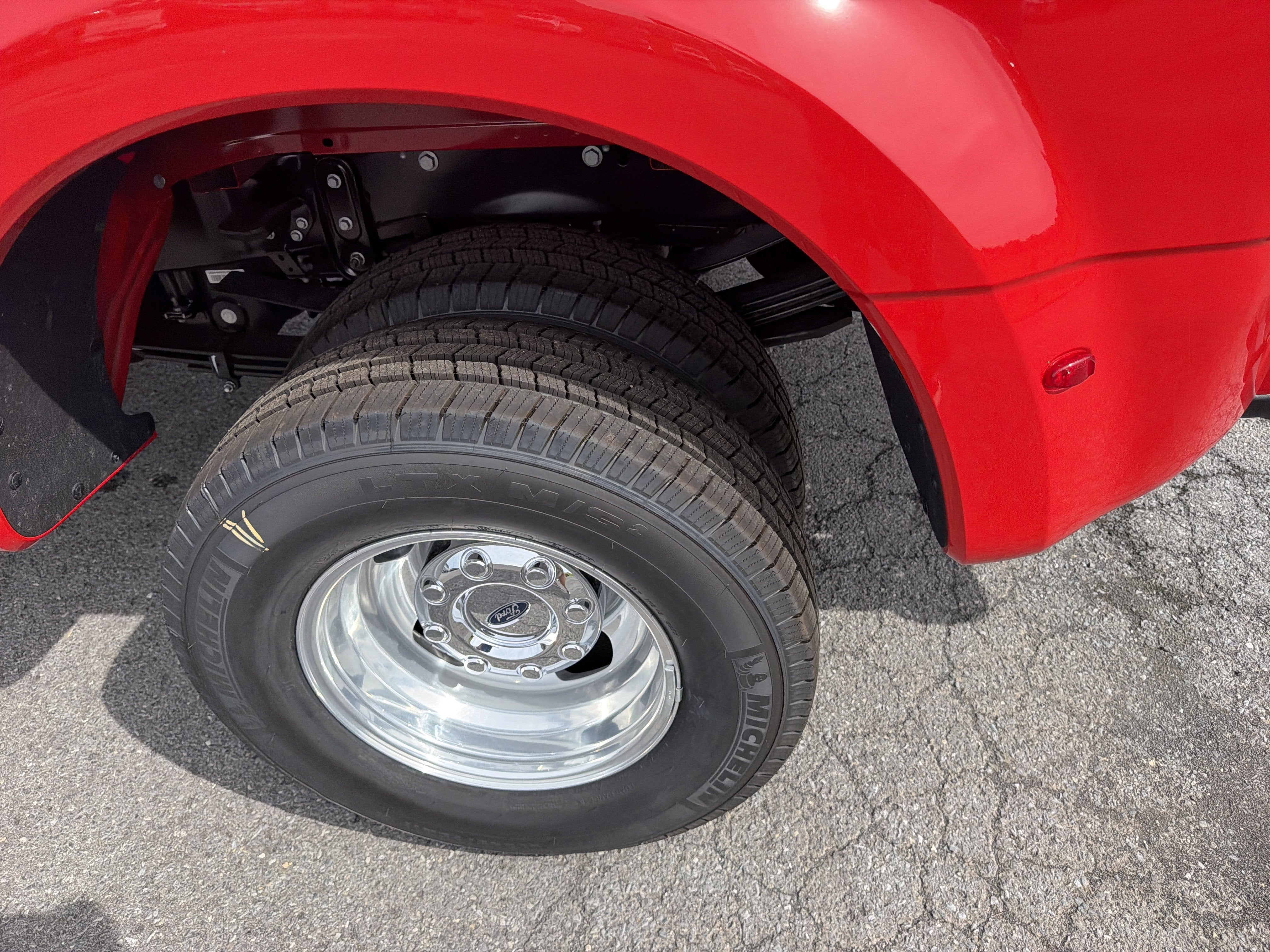 2026 Ford Super Duty F-350 DRW XLT