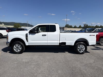 2026 Ford Super Duty F-350 SRW XLT