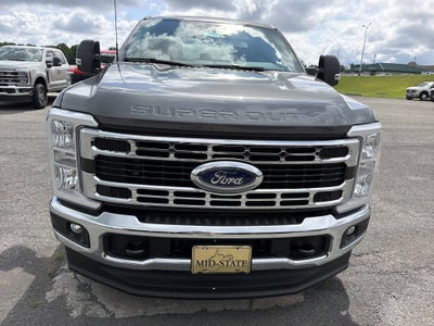 2026 Ford Super Duty F-350 SRW XLT