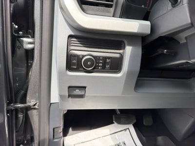 2026 Ford Super Duty F-350 SRW XLT