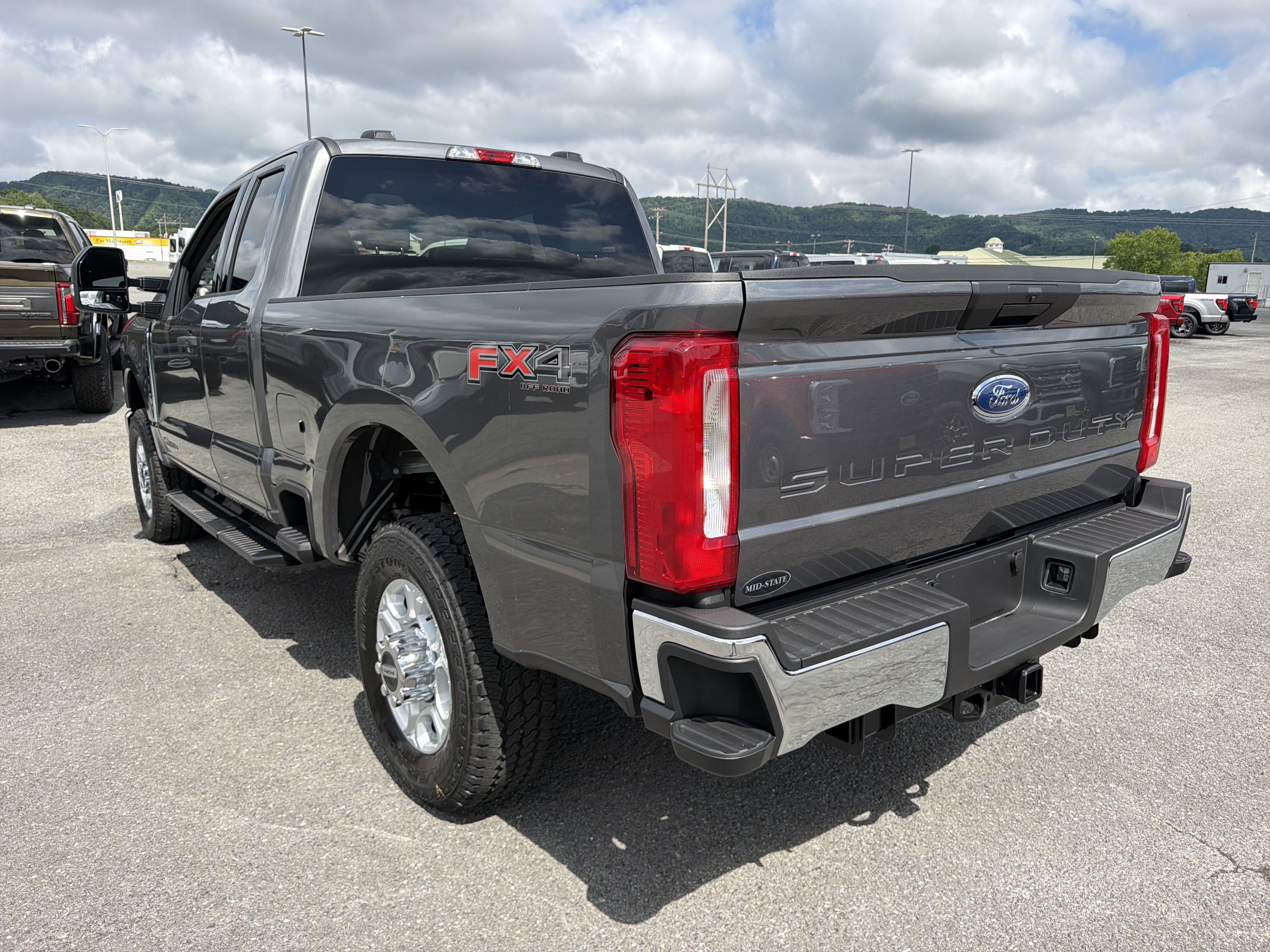 2026 Ford Super Duty F-350 SRW XLT