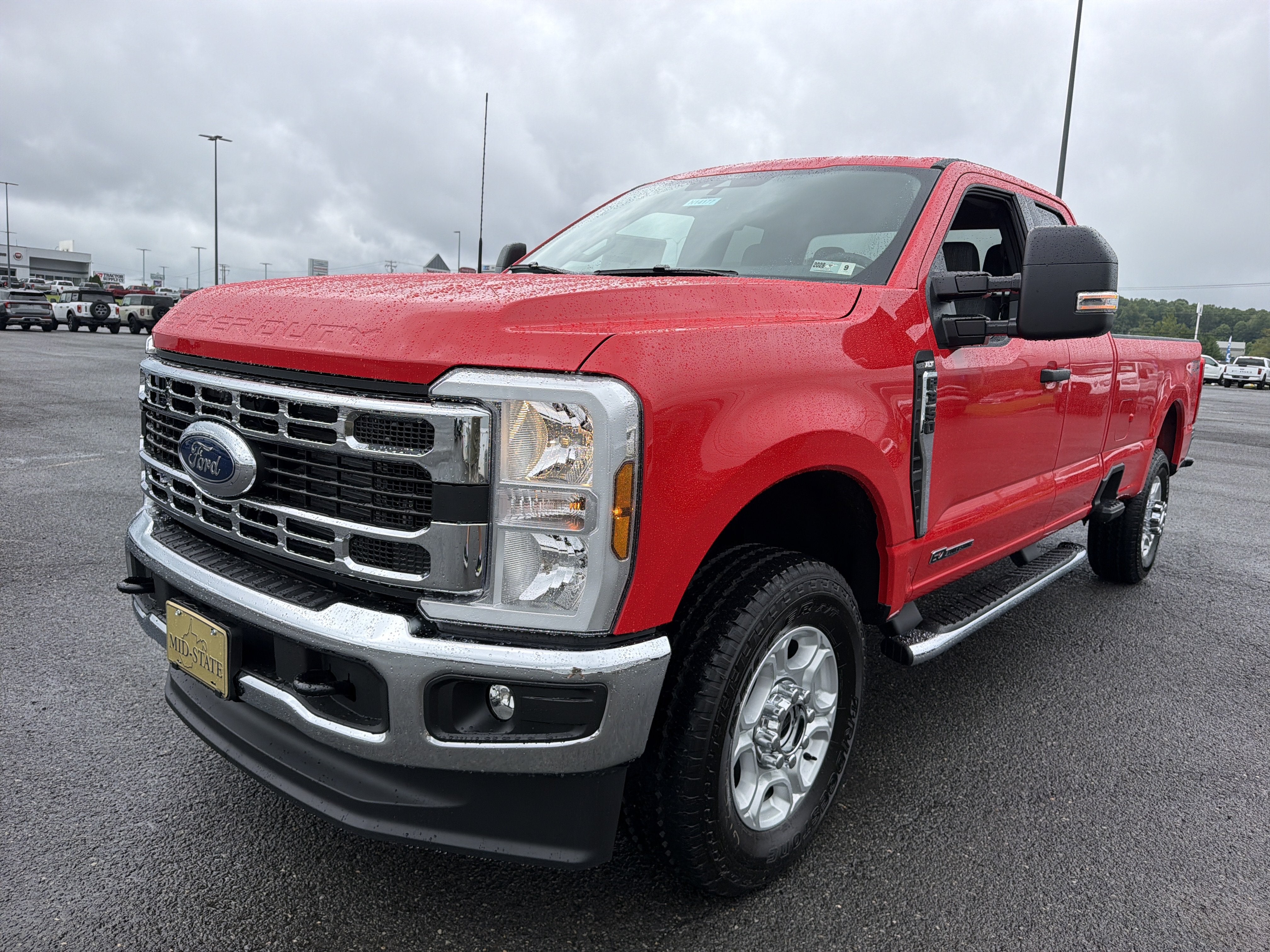 2026 Ford Super Duty F-350 SRW XLT