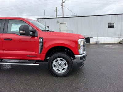 2026 Ford Super Duty F-350 SRW XLT