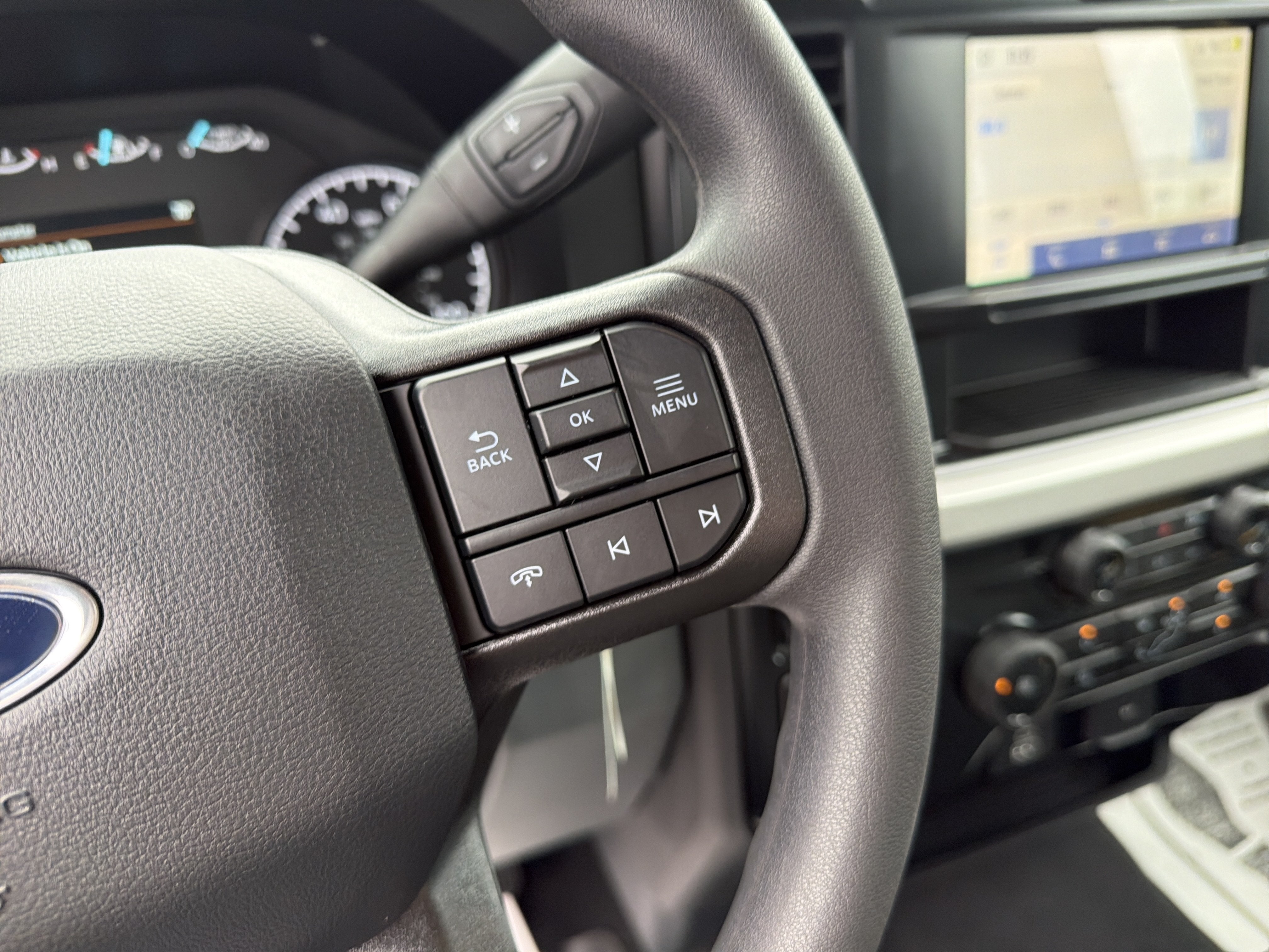 2026 Ford Super Duty F-350 SRW XLT