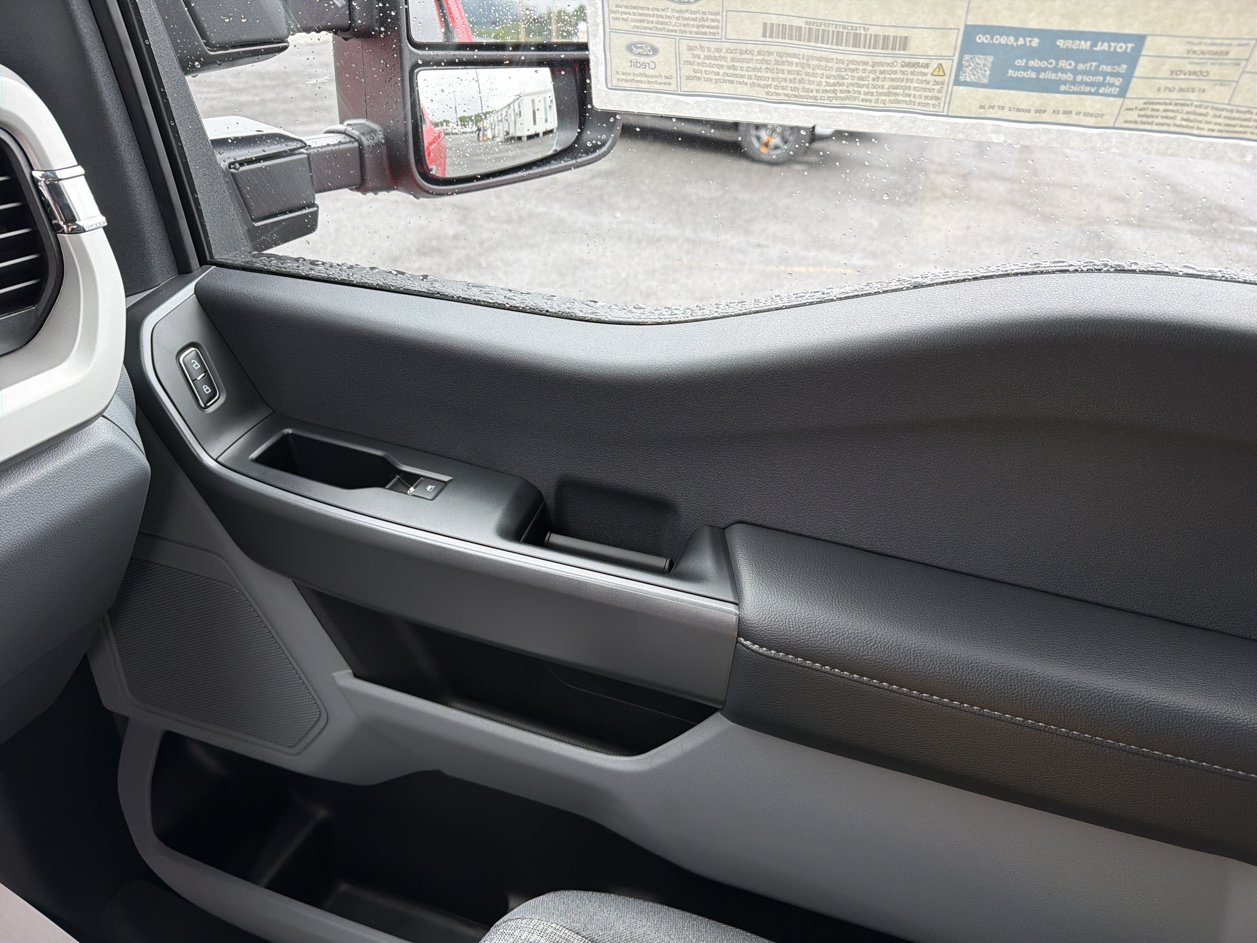2026 Ford Super Duty F-350 SRW XLT