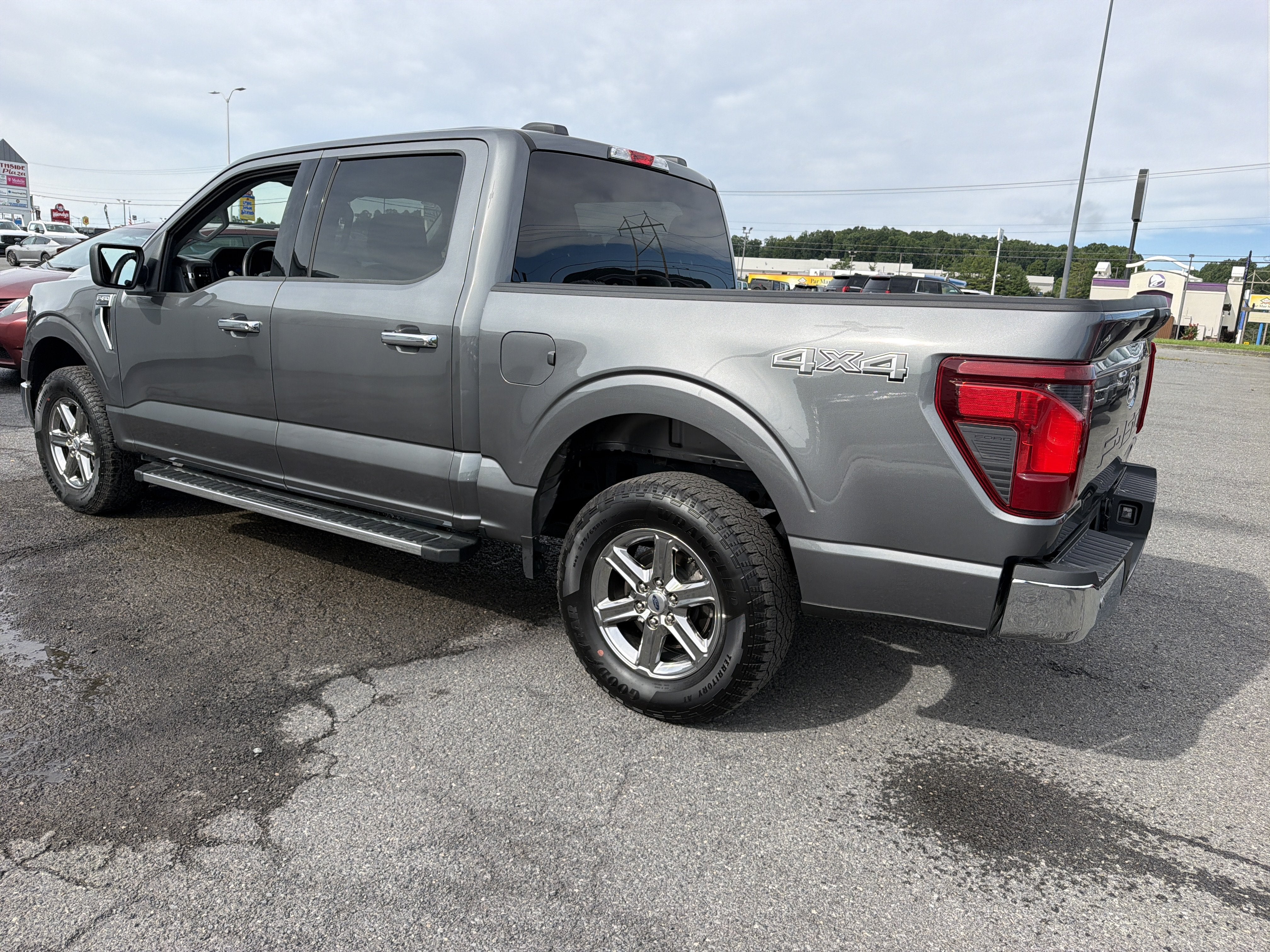 2025 Ford F-150 XLT