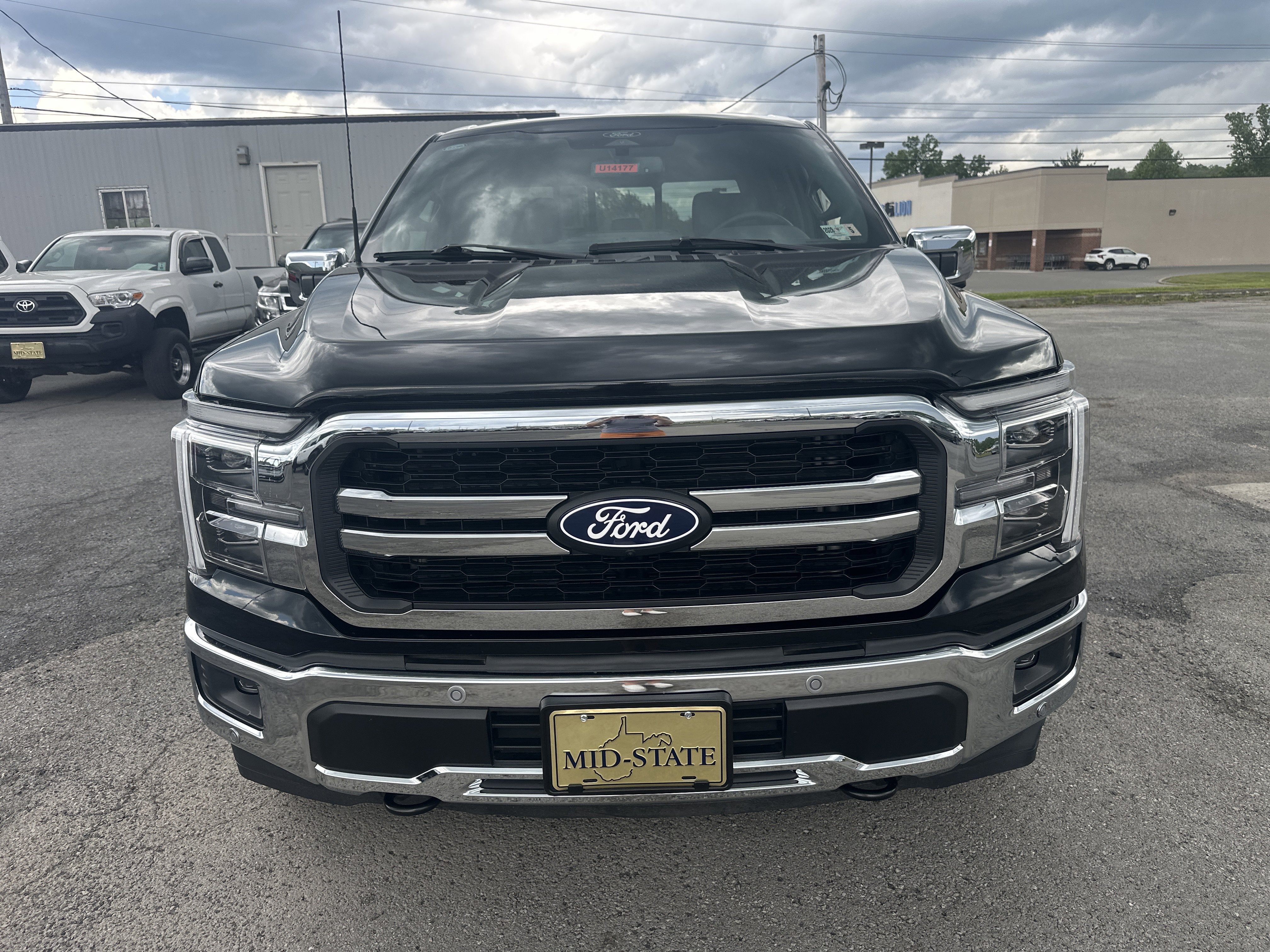 2025 Ford F-150 LARIAT