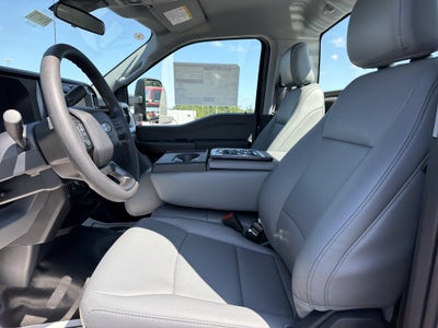 2026 Ford Super Duty F-350 SRW XL