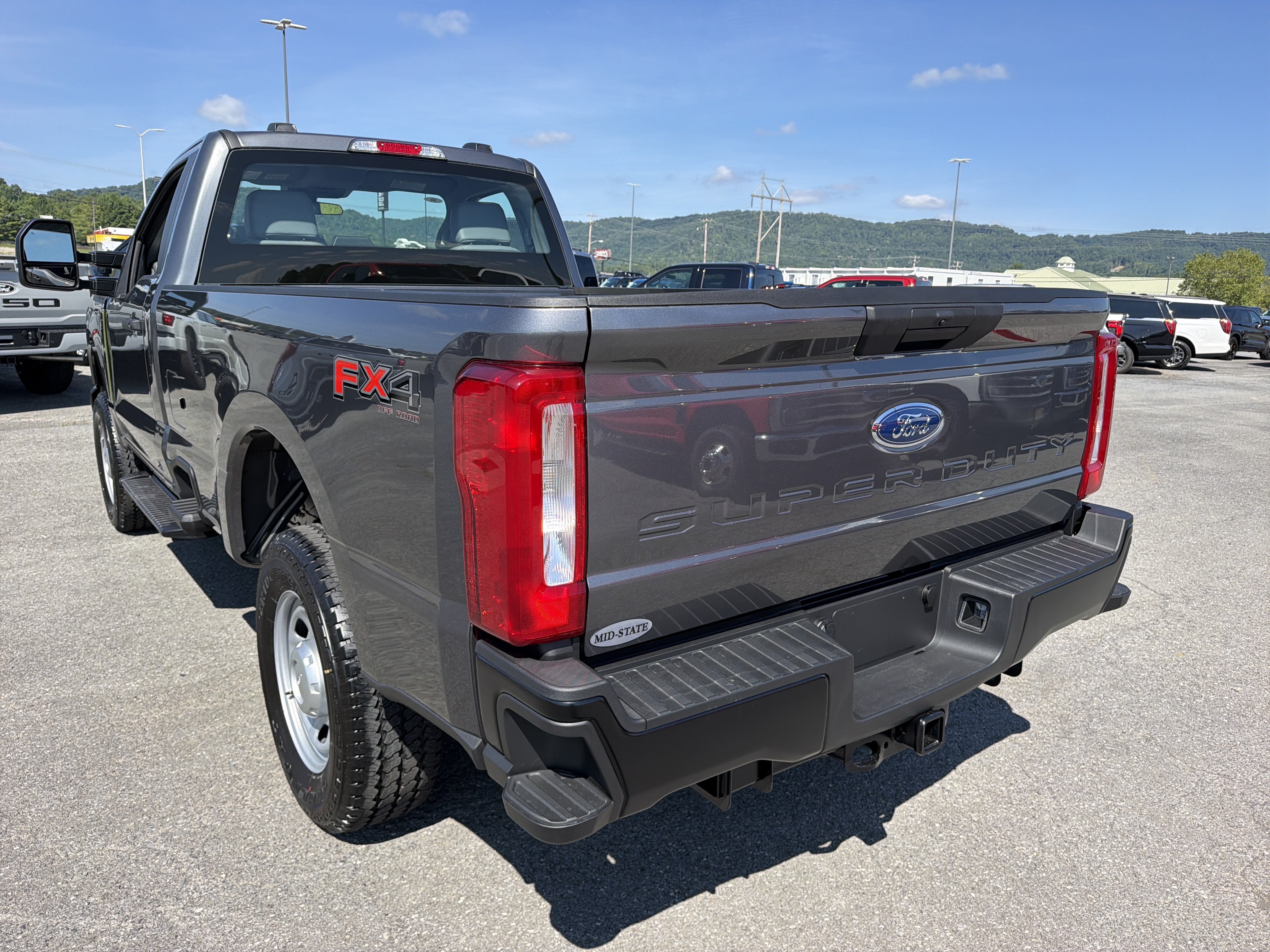 2026 Ford Super Duty F-350 SRW XL