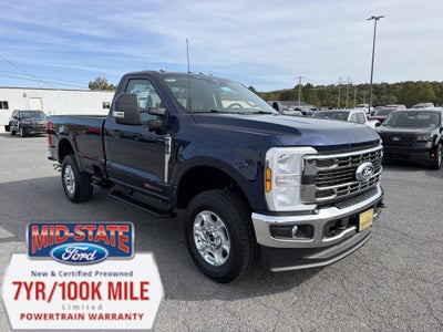 2027 Ford Super Duty F-350 SRW XLT