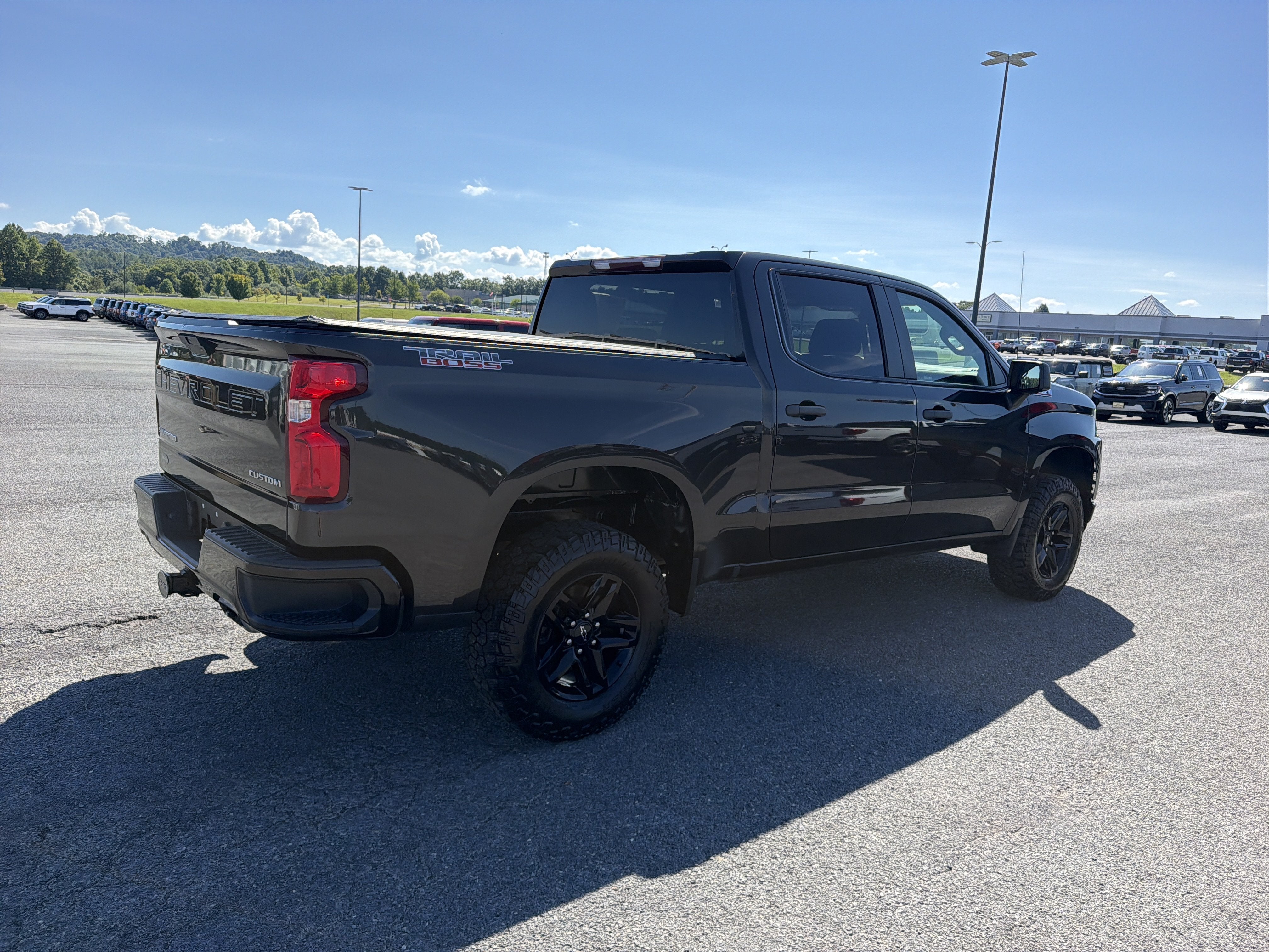 2021 Chevrolet Silverado 1500 Custom Trail Boss