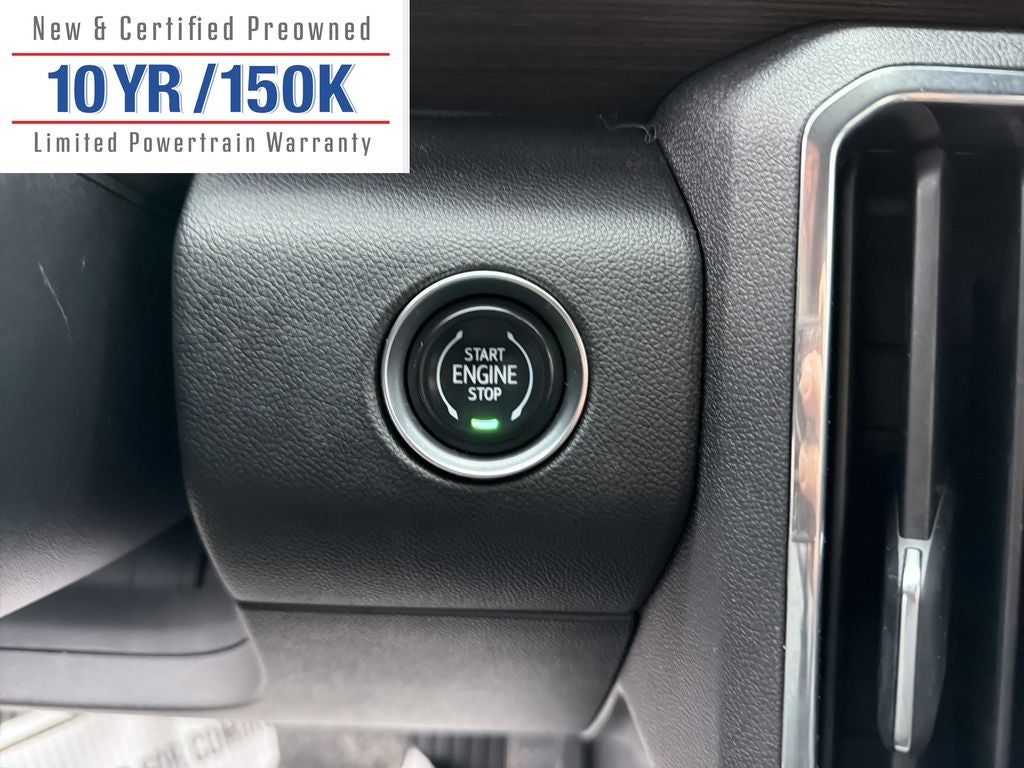 2024 GMC Acadia Denali