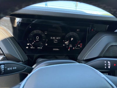 2025 GMC Yukon Elevation