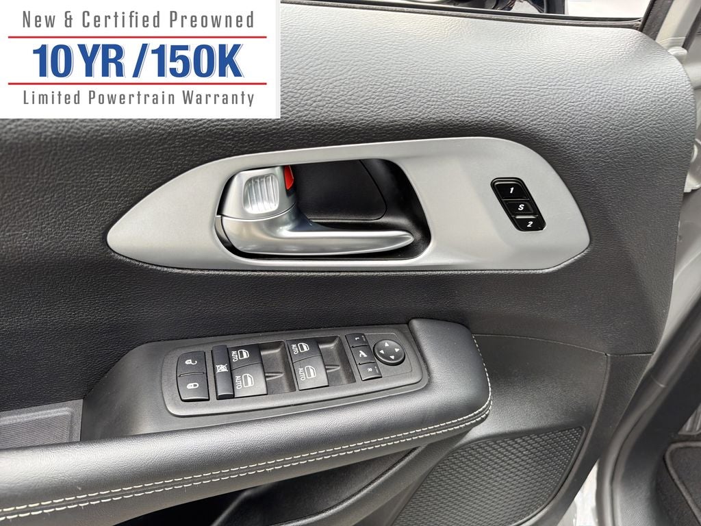 2025 Chrysler Pacifica Limited