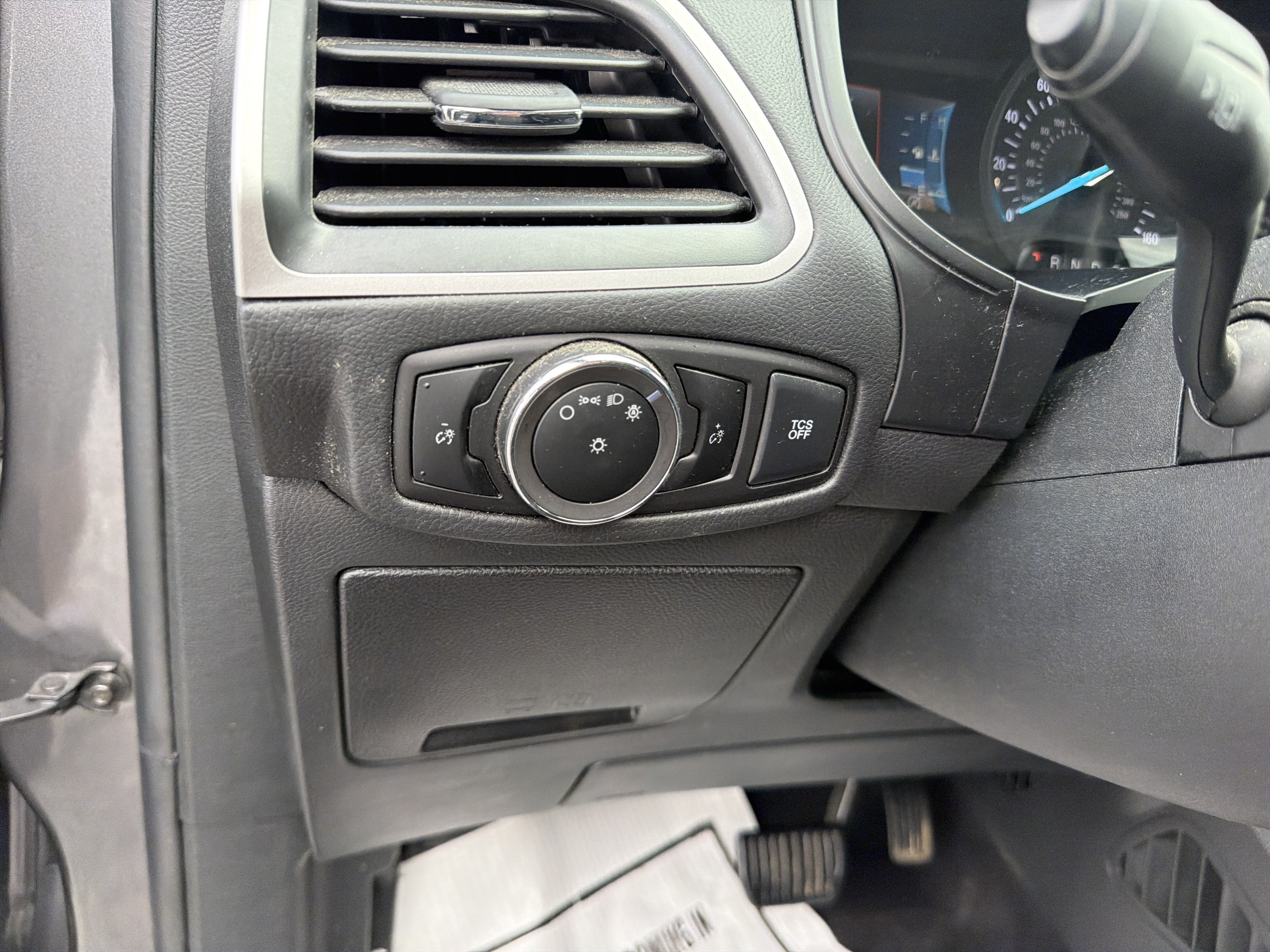 2024 Ford Edge SE