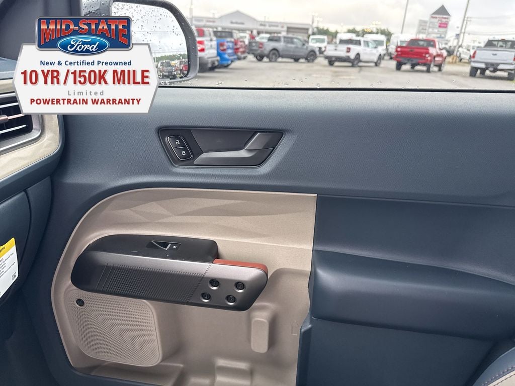 2025 Ford Maverick Lariat