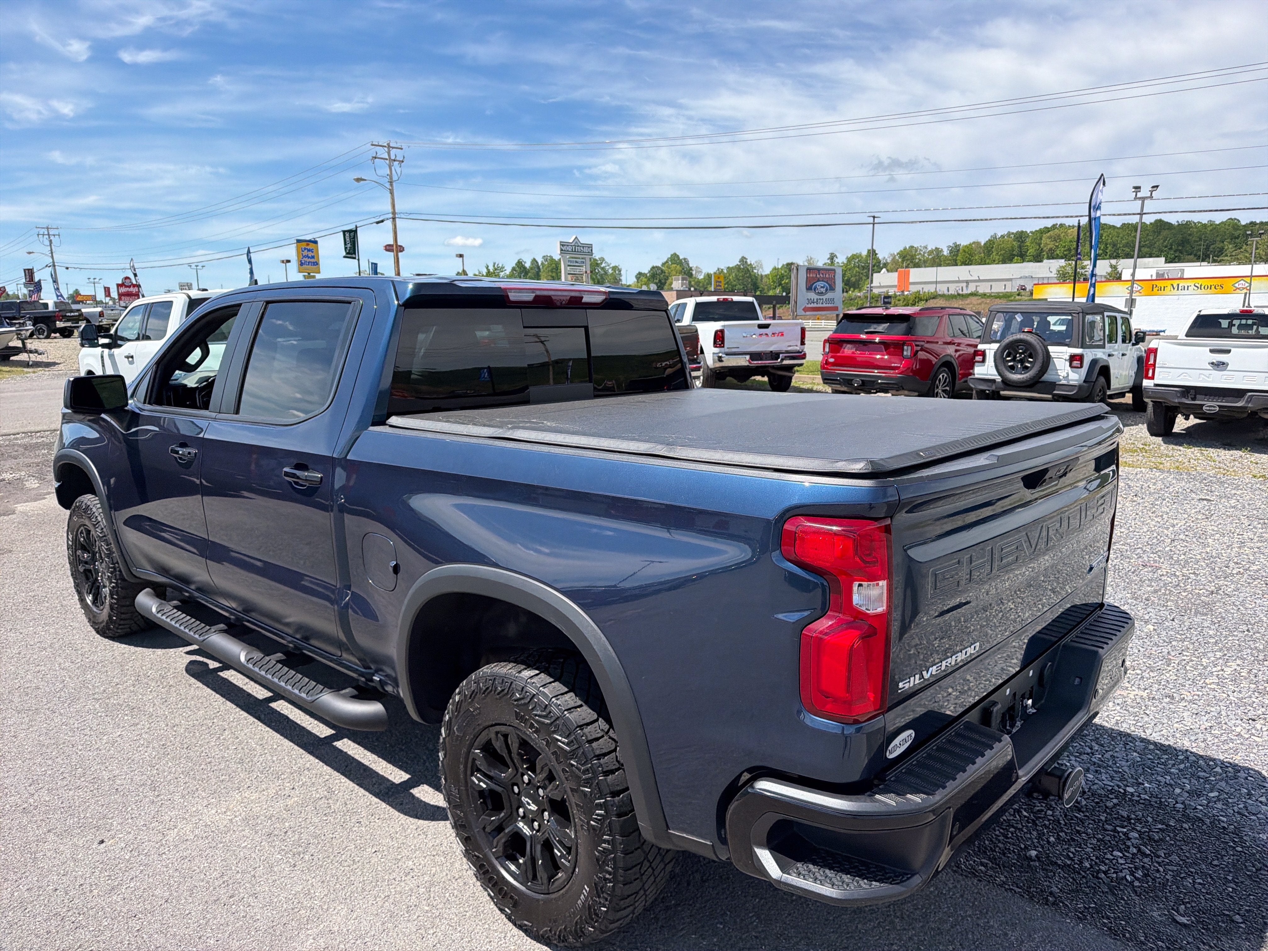 2023 Chevrolet Silverado 1500 ZR2