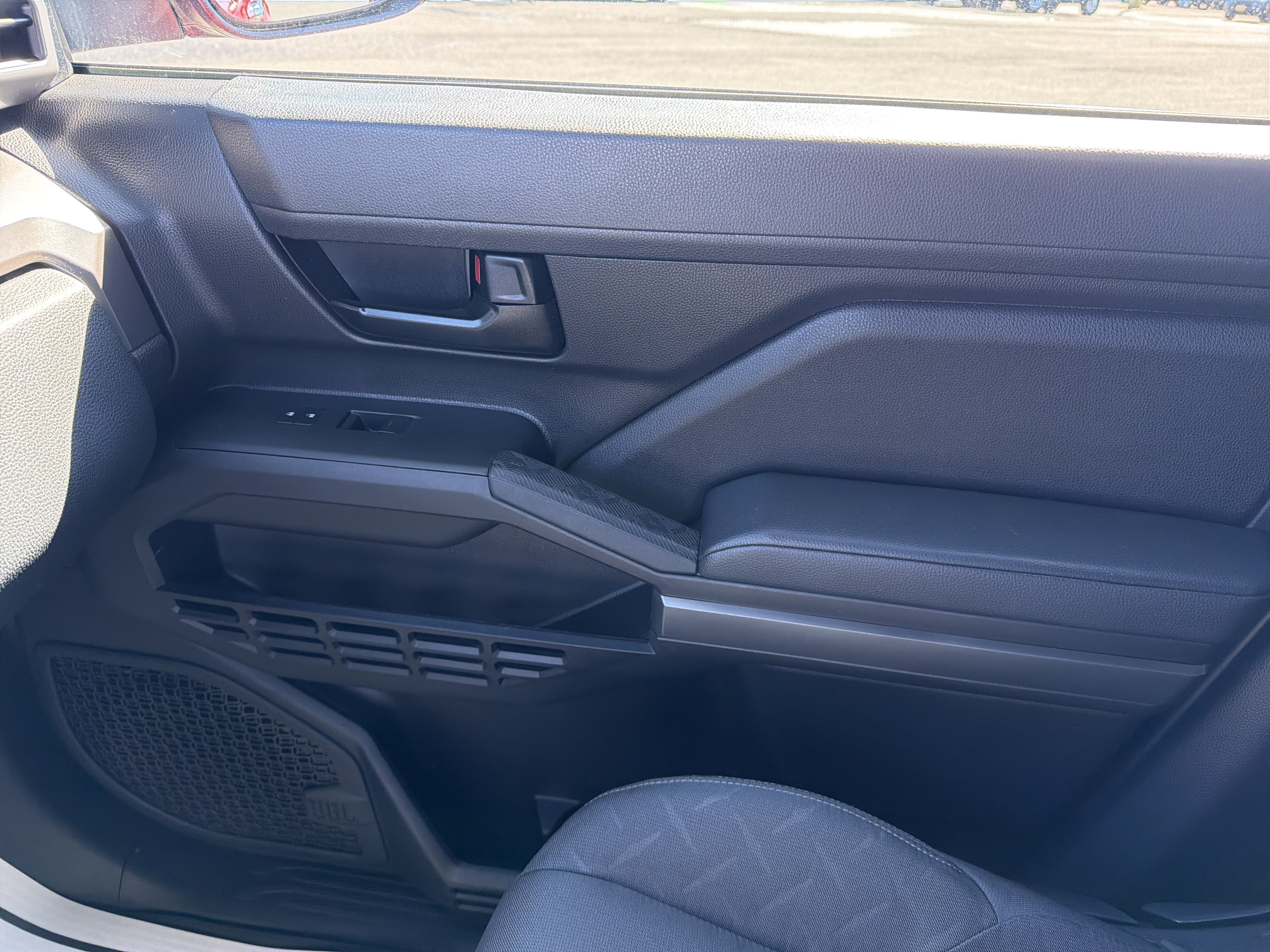 2024 Toyota Tacoma 2WD SR5