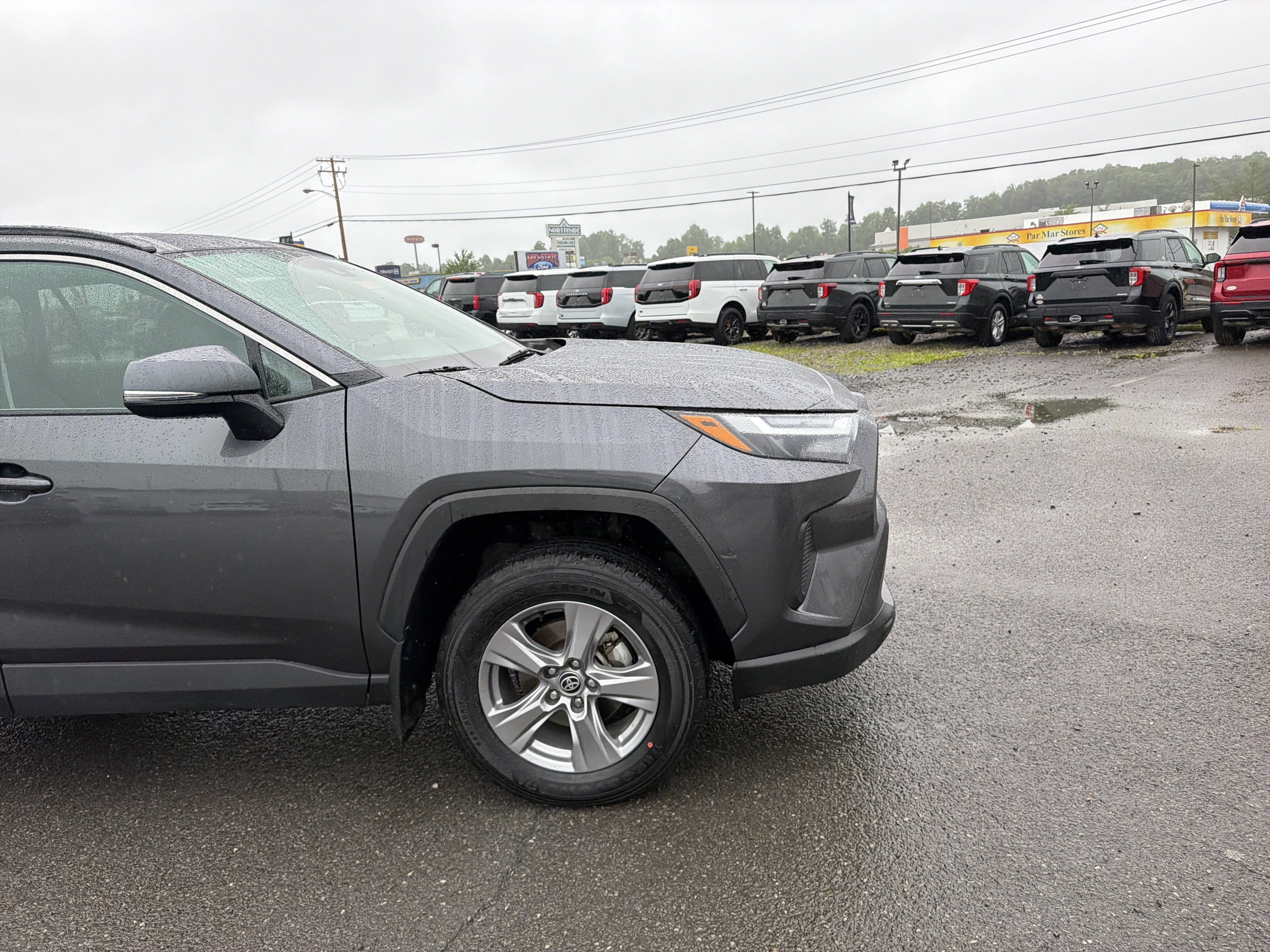 2023 Toyota RAV4 Hybrid XLE