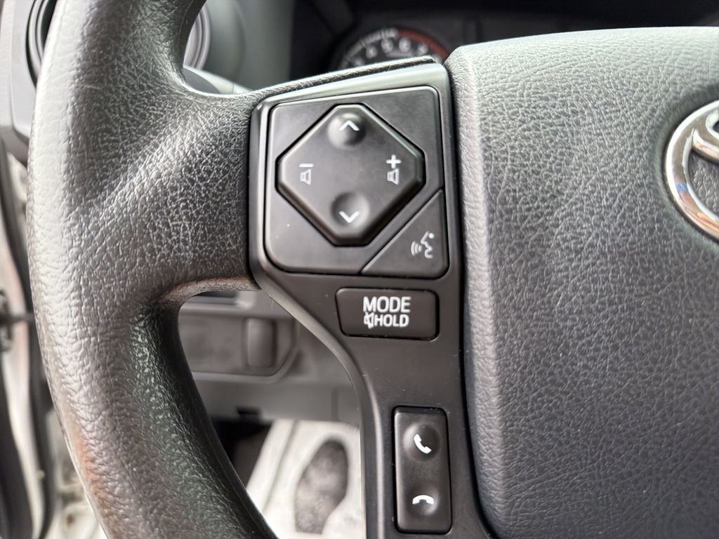 2016 Toyota Tacoma SR