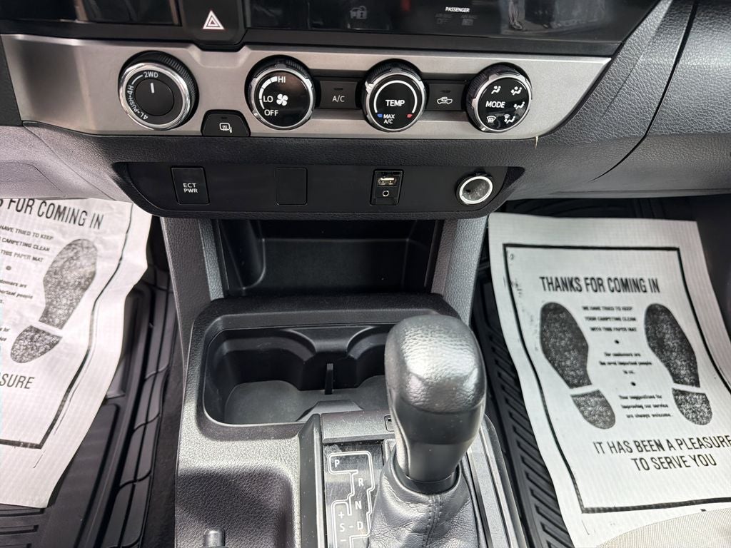 2016 Toyota Tacoma SR