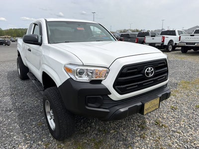 2016 Toyota Tacoma SR