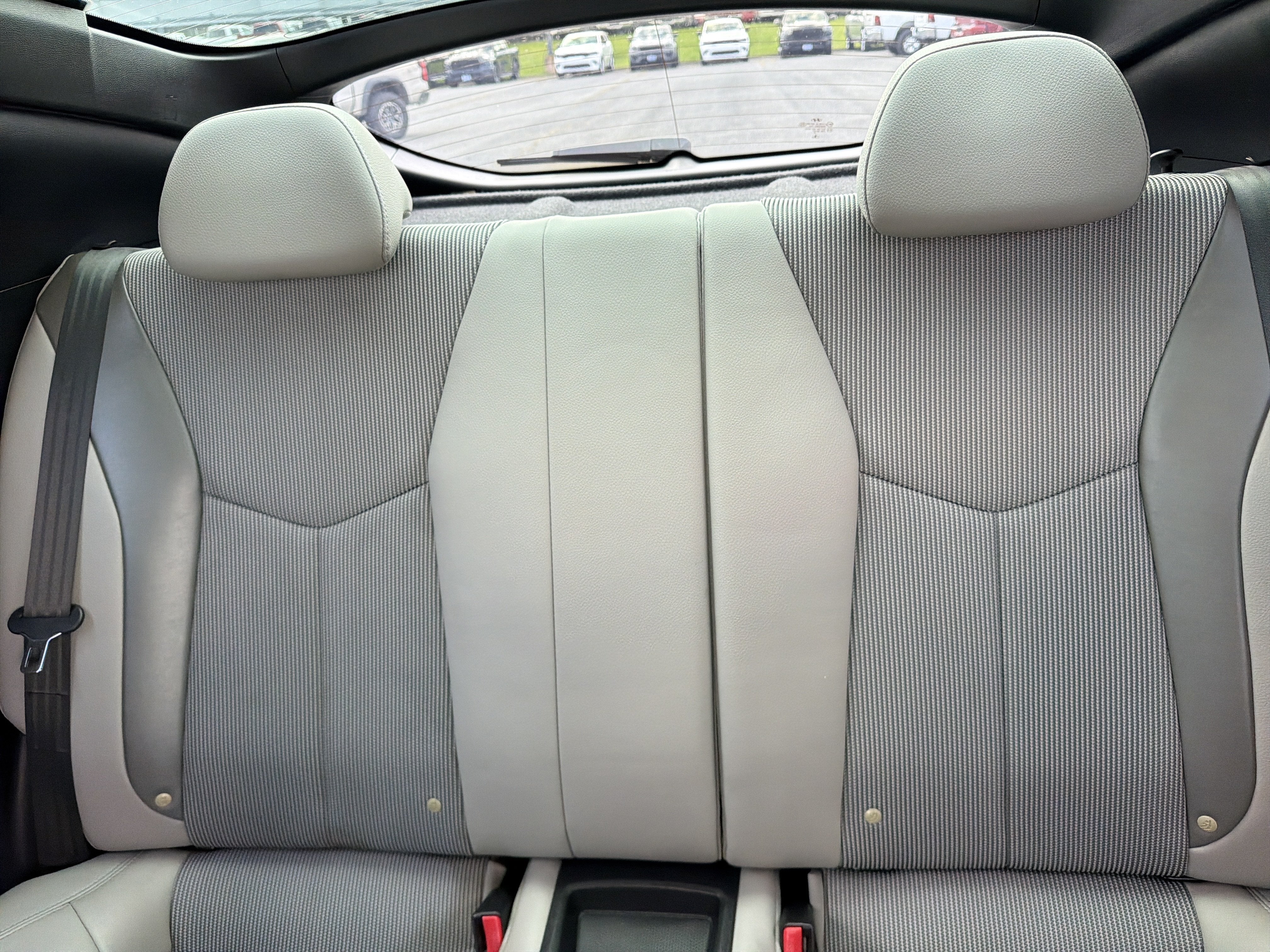 2013 Hyundai Veloster w/Gray Int