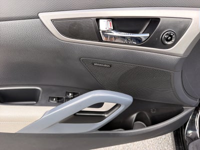 2013 Hyundai Veloster w/Gray Int