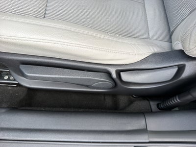 2013 Hyundai Veloster w/Gray Int