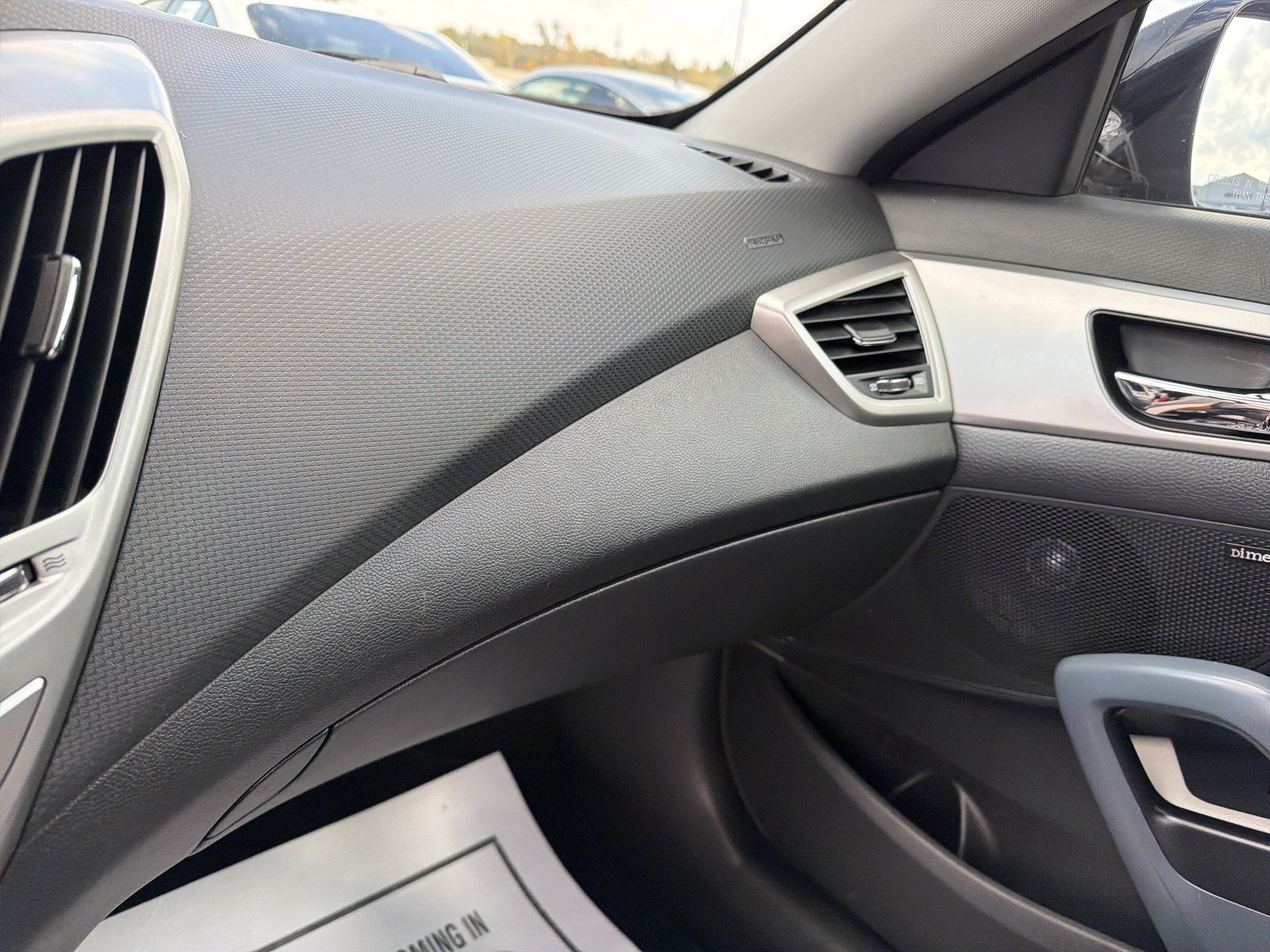 2013 Hyundai Veloster w/Gray Int