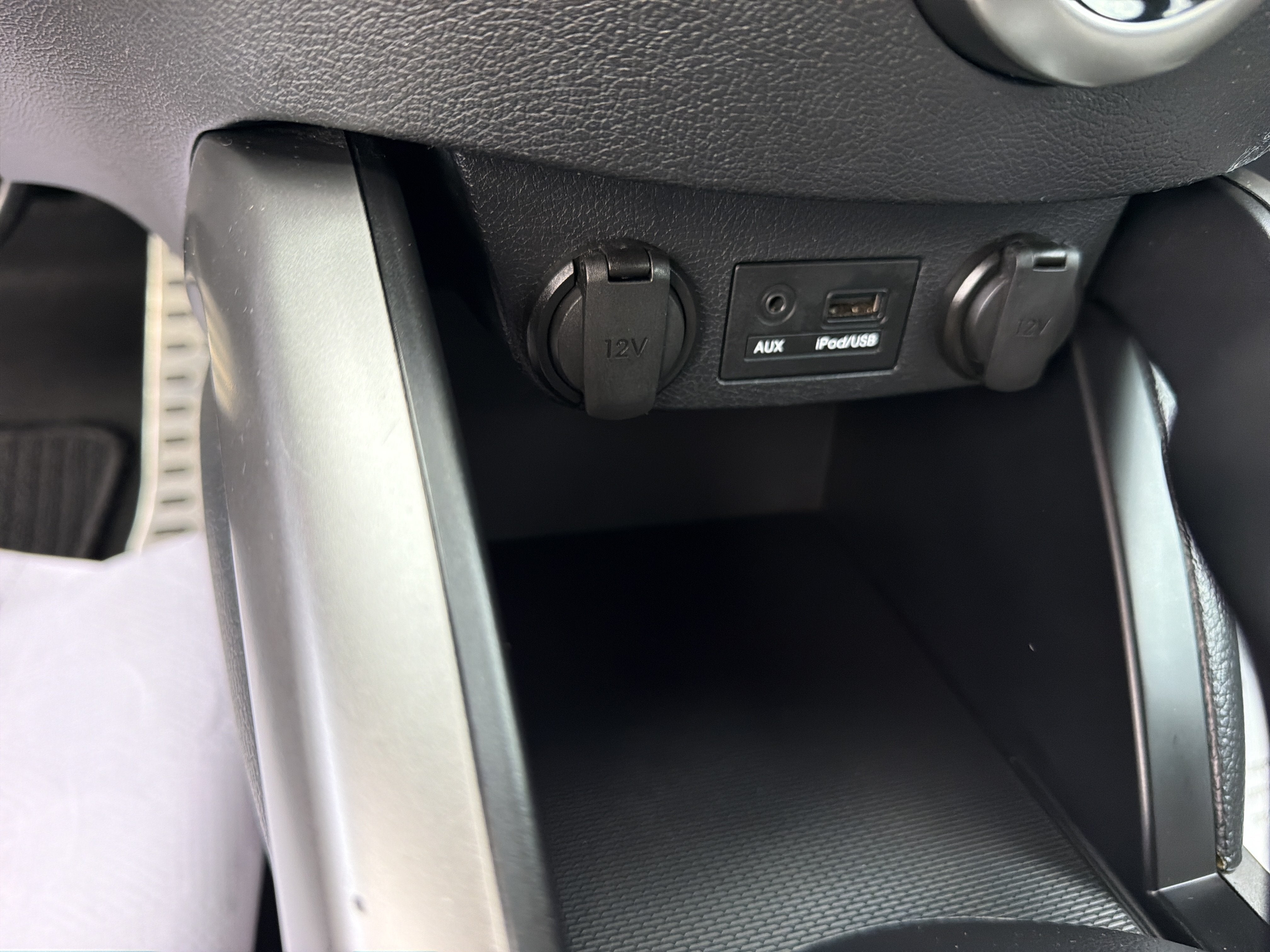 2013 Hyundai Veloster w/Gray Int
