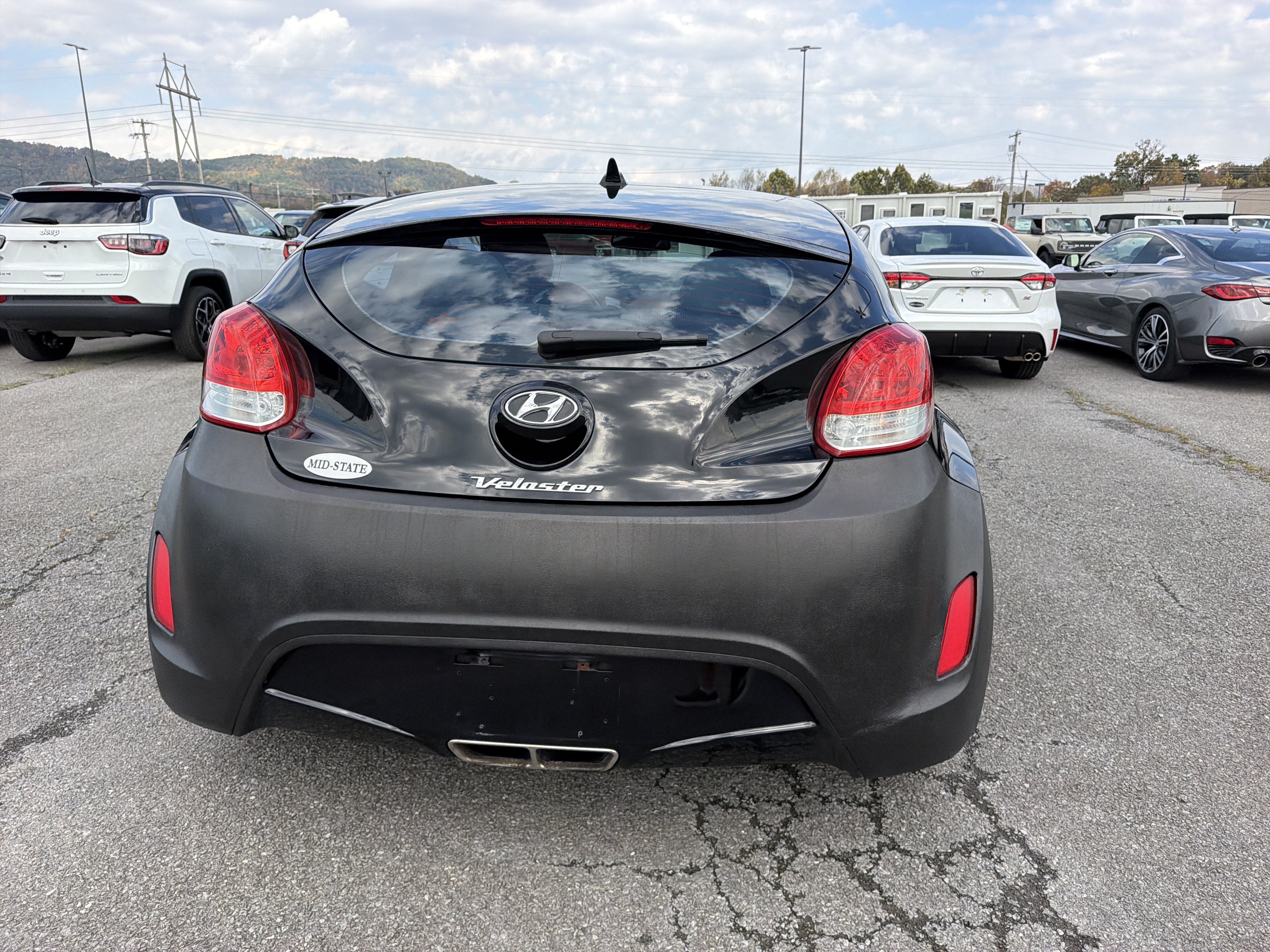 2013 Hyundai Veloster w/Gray Int