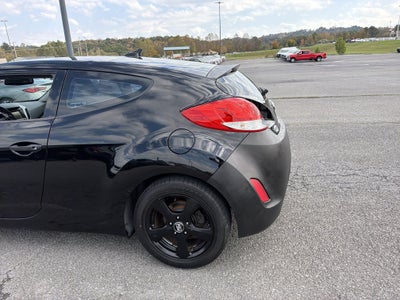 2013 Hyundai Veloster w/Gray Int
