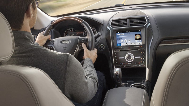 ford explorer pickup truck